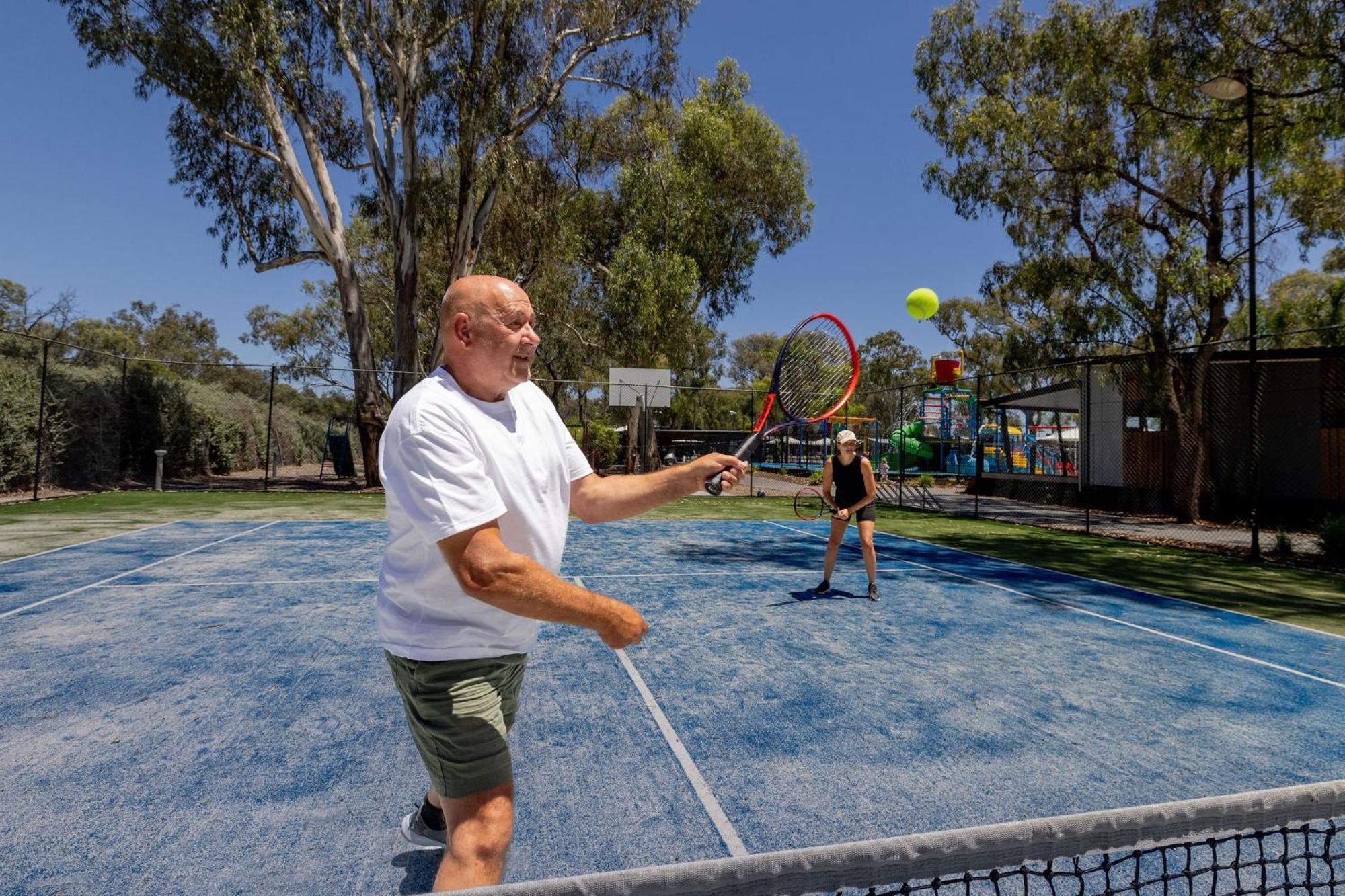 Big4 Renmark Riverfront Holiday Park מראה חיצוני תמונה