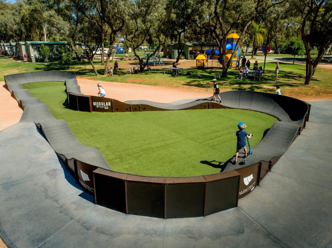 Big4 Renmark Riverfront Holiday Park מראה חיצוני תמונה
